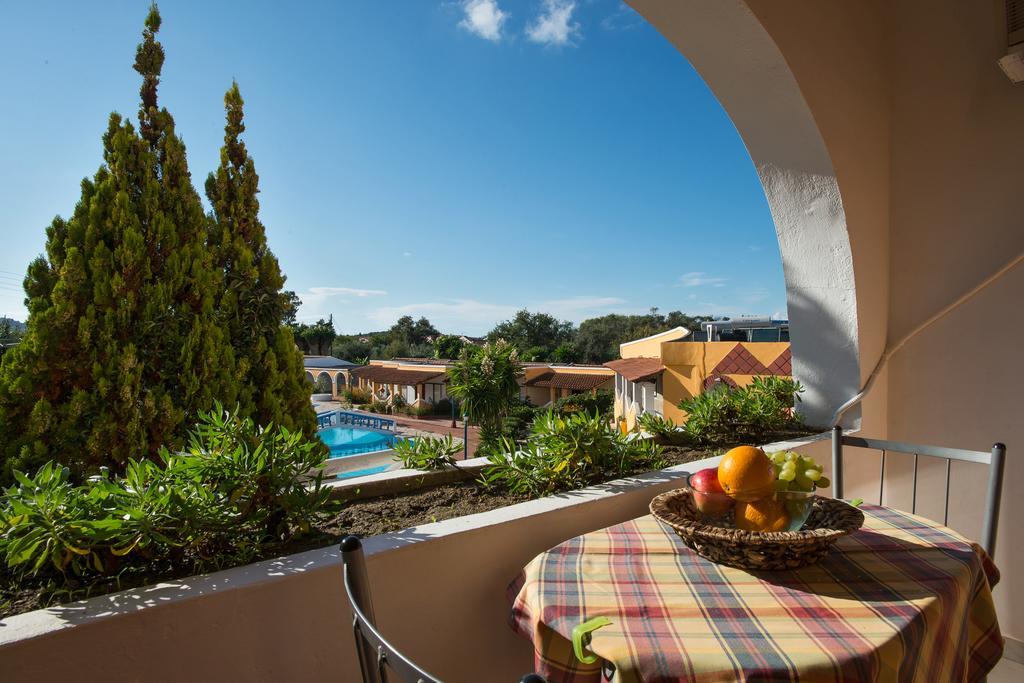 Blue Lagoon Roda  Exterior foto